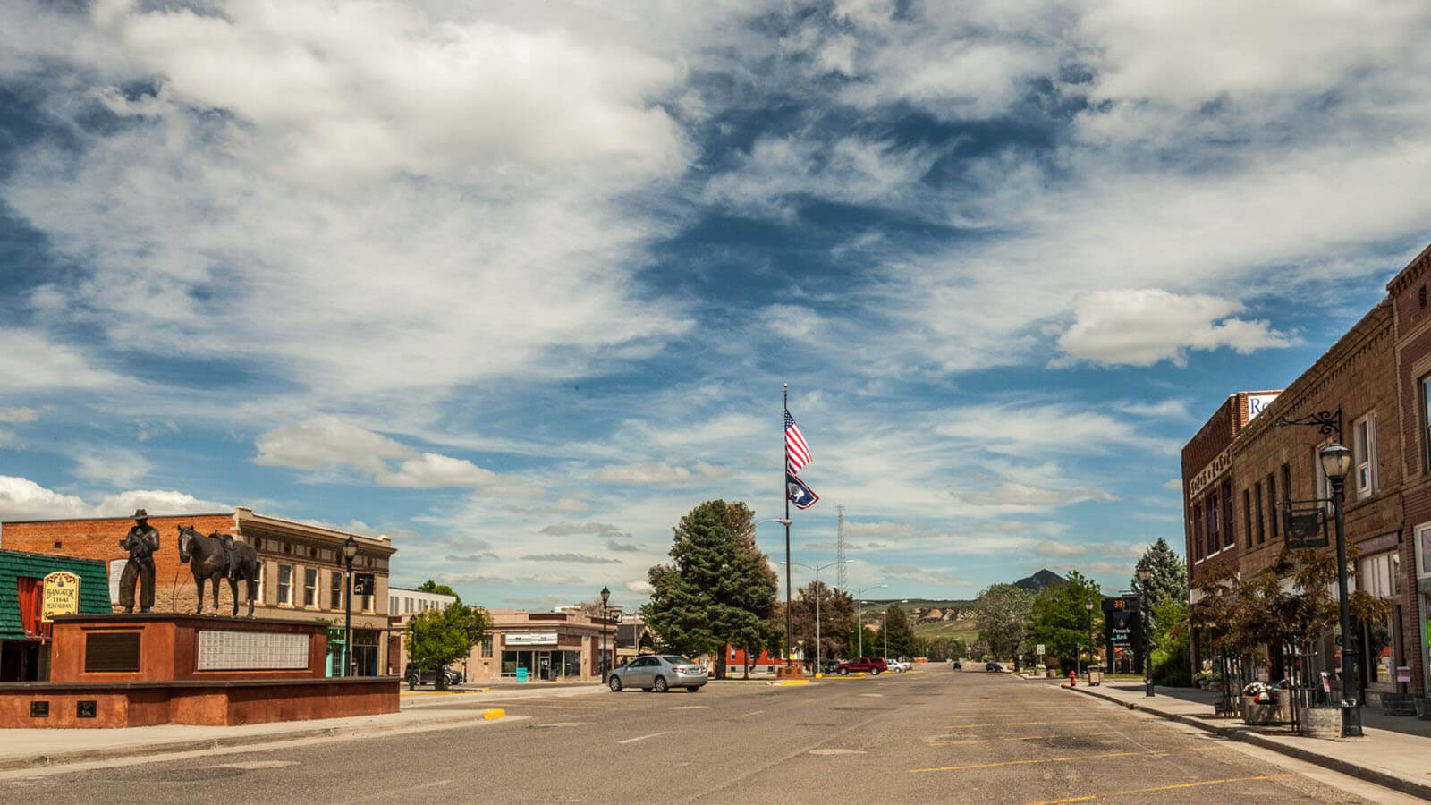a-visitor-s-guide-to-hot-springs-state-park-in-thermopolis-wy
